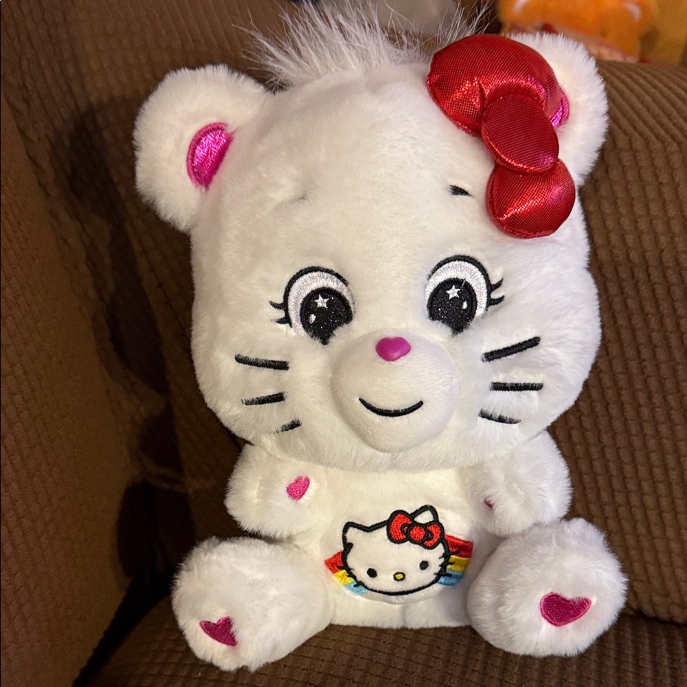 Hello Kitty Loves Cheer Bear
